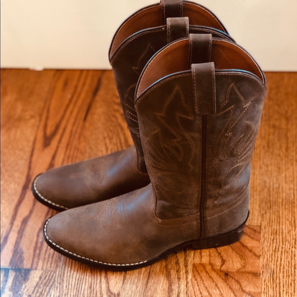 Acme leather cowboy boots